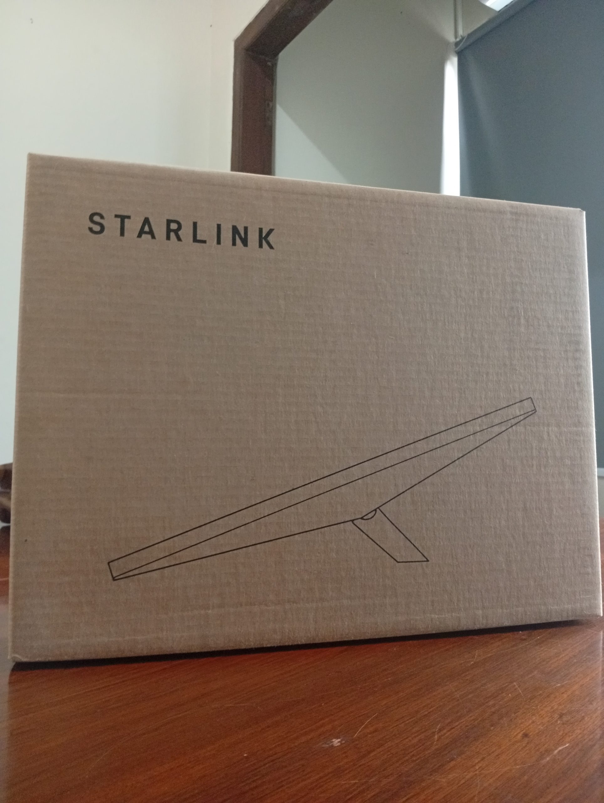 Starlink Mini ready stock di gudang Karunia Sinergi Jakarta, Oktober 2026