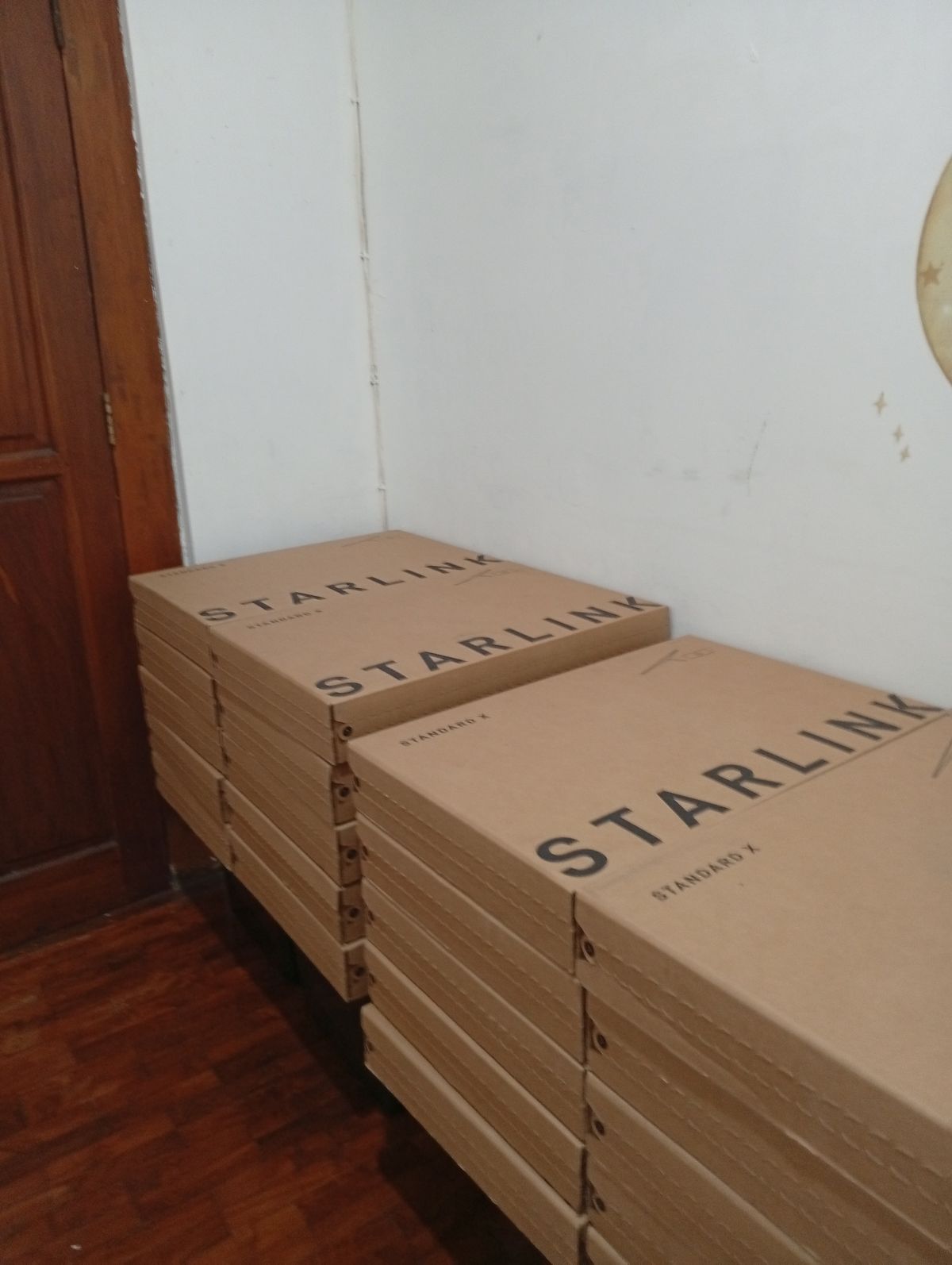 Unit Starlink Gen 3 V4 ready stock di gudang Karunia Sinergi Jakarta